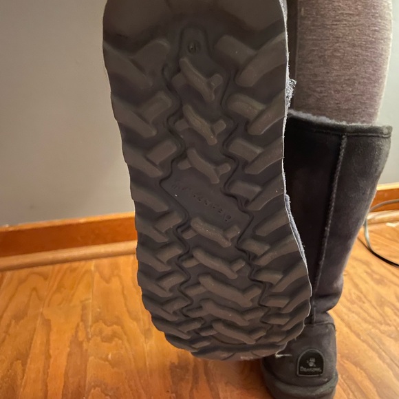 Bearpaw high grey boots - Picture 4 of 4